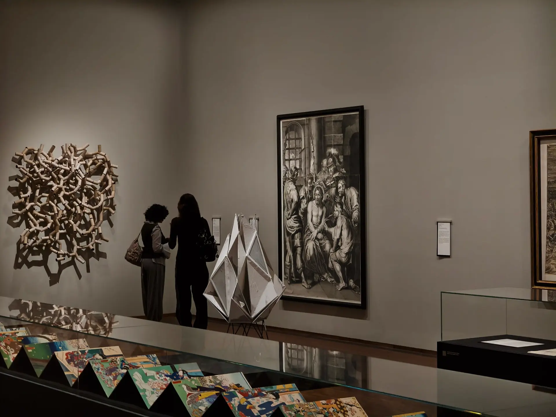 «Захватывающая бумага» — ироничная выставка шедевров на бумаге в Альбертине